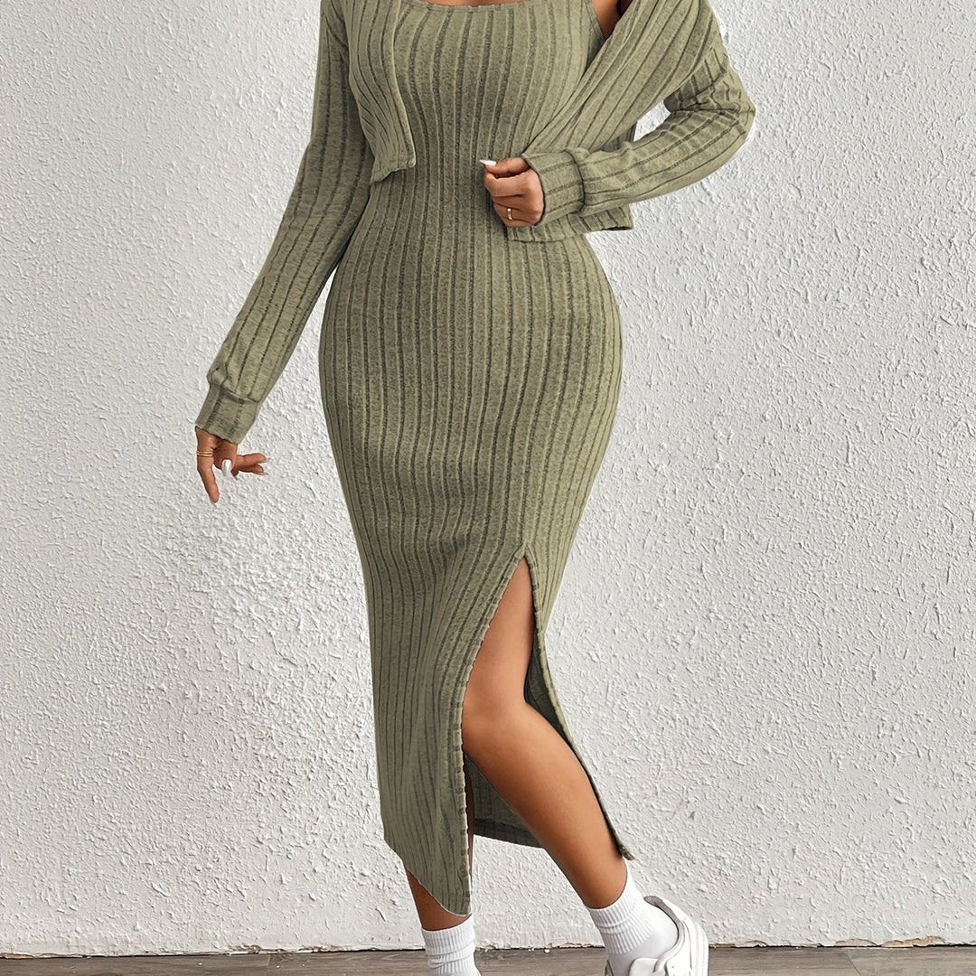 Trendy Zestaw Damski | Dopasowana Midi Sukienka i Krótki Żakiet z Rozcięciem | Styl Premium