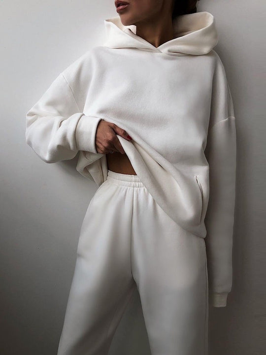 Kobieta | 2-częściowy zestaw dresowy | Bluza oversize z kapturem | Spodnie dresowe szerokie | Styl casual i wygodny