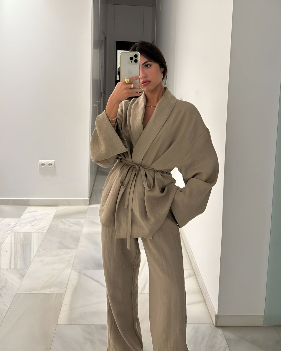 Myrle | Dwuczęściowy zestaw kimono | Top kopertowy | Szerokie spodnie | Relaxed fit | Letni