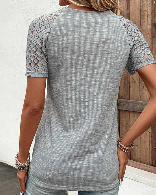 T-Shirt z Krótkim Rękawem z Koronkowymi Detalami dla Kobiet | Idealny na Wiosnę i Lato