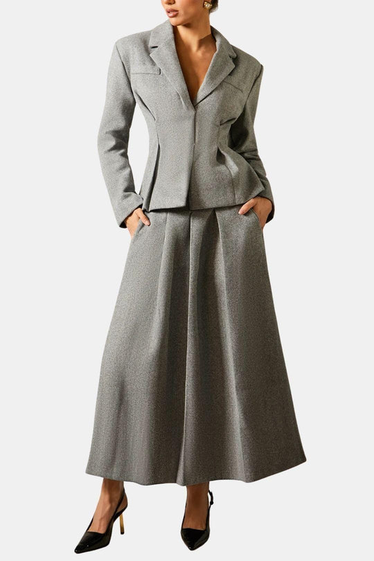 Audrey – Szary Żakiet i Spódnica Midi z Faldami | Elegancja i Styl