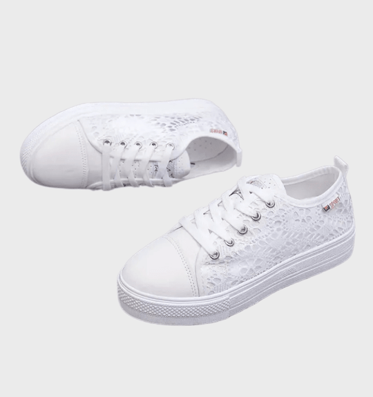 Lacette | Białe lekkie sneakersy damskie z koronką - Oddychające, Eleganckie, Casual styl