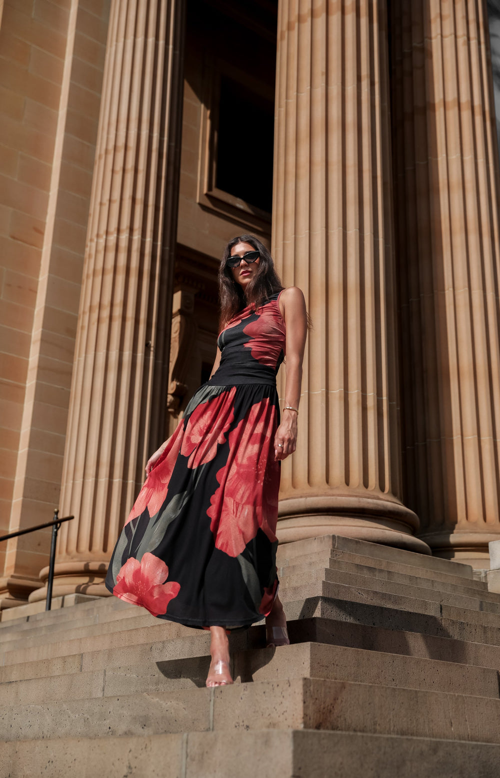 Kobieta | Sukienka Maxi | Wzór Kwiatowy | Dekolt Łódź | Marszczenia | Zwiewna Spódnica