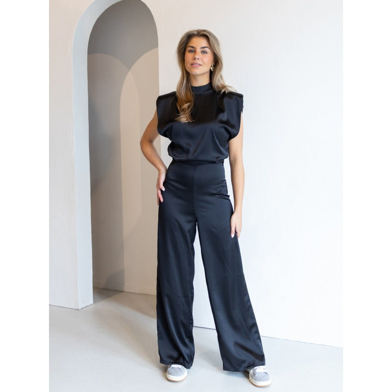 Kobieta | Jumpsuit Damski | Aeris | Odkryte Plecy | Szerokie Nogawki | Elegancki Satynowy