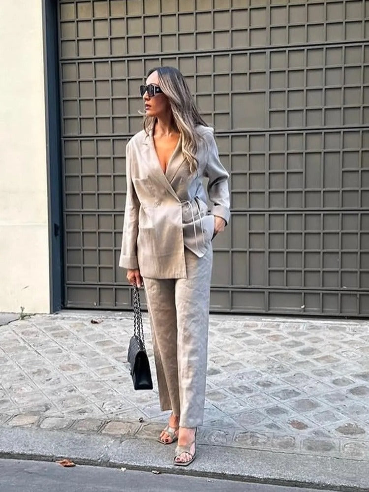 Mila | Dwuczęściowy komplet damski | Relaxed fit | Oversize marynarka | Szerokie spodnie | Elegancki
