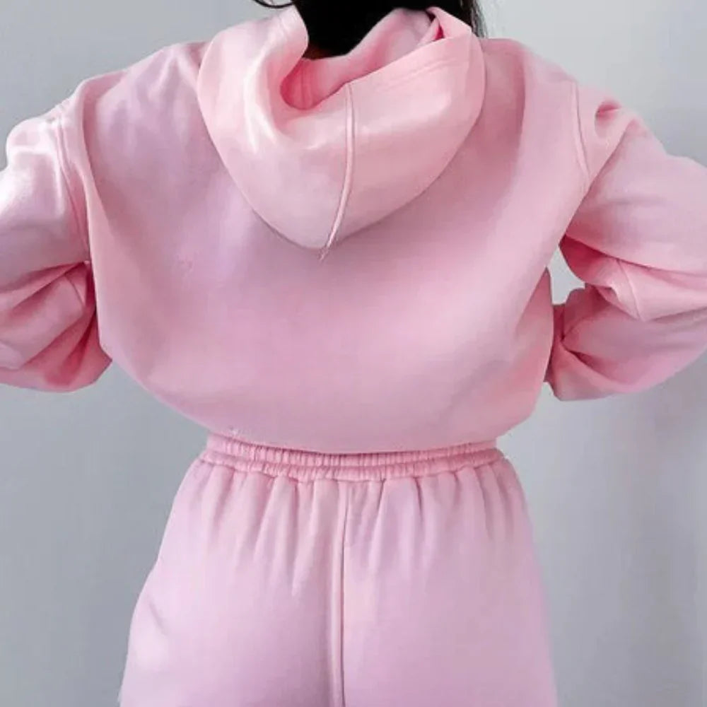 Kobieta | Zestaw Dresowy | Przytulna Bluza | Luźne Spodnie | Styl Casual i Komfort