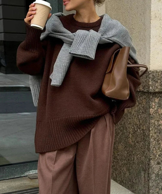 Sweter damski | oversize, dekolt