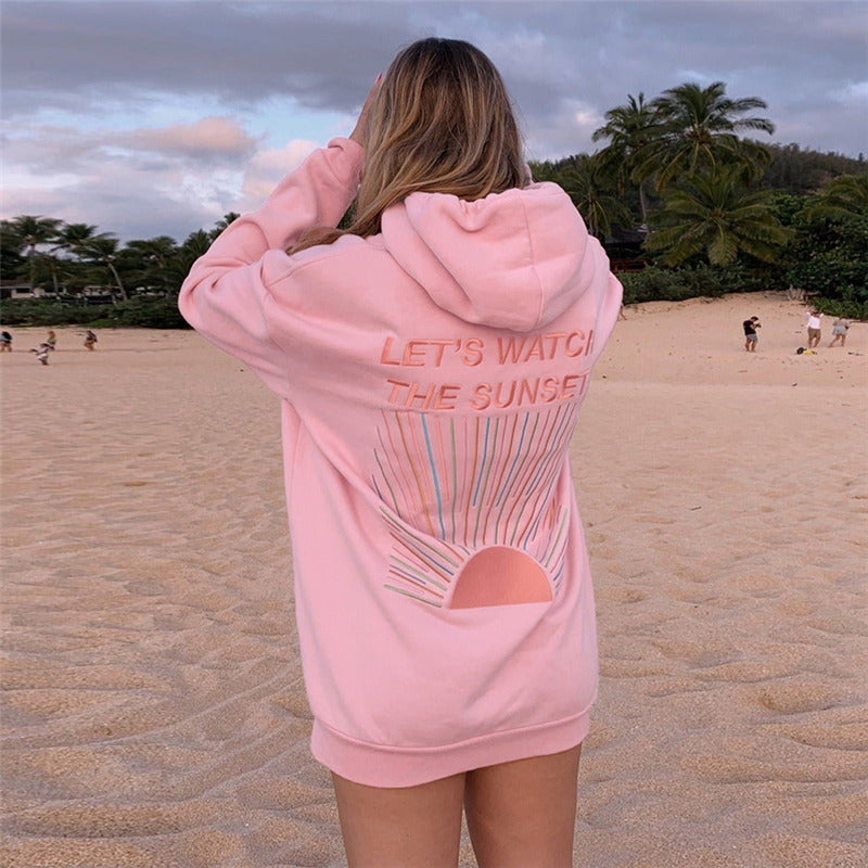 Kobieta | Bluza Oversize z Kapturem | Grafika „Obejrzyjmy Zachód Słońca” | Styl Casual i Swobodny