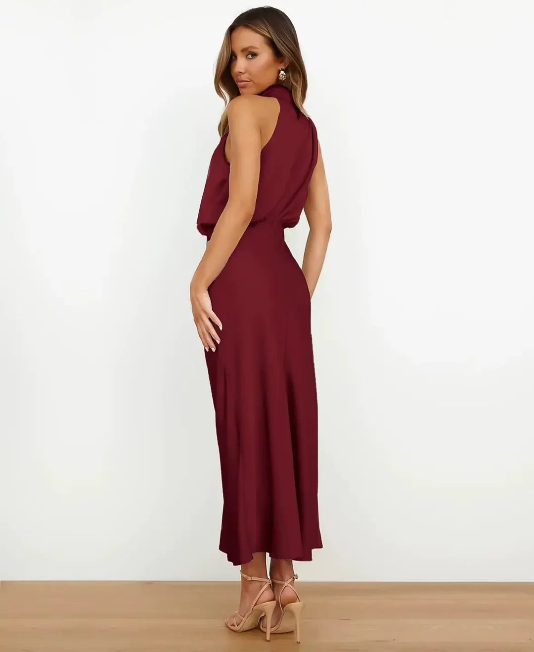 Sophie | Elegancka Satynowa Sukienka Midi Halter | Dopasowany Fason | Formalna Sukienka na Wesele, Galę i Wieczorne Wyjścia