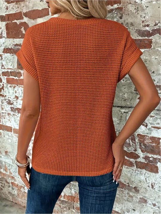 T-Shirt z Krótkim Rękawem z Teksturowanym Wzorem dla Kobiet | Idealny na Gorące Dni