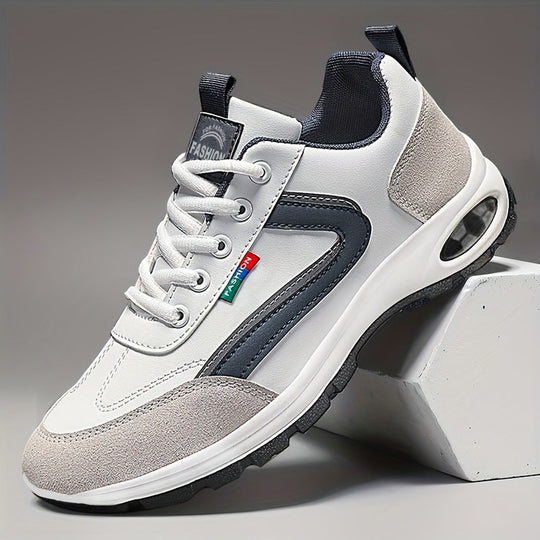 Białe męskie sneakersy | Antypoślizgowa podeszwa | Sznurowane i stylowe | Buty sportowe