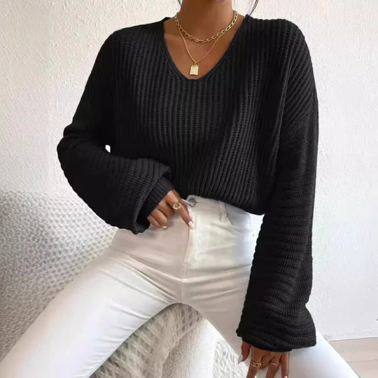 Damski sweter – Luźny krój – Dekolt w serek – Dzianina prążkowana – Długie rękawy w stylu casual