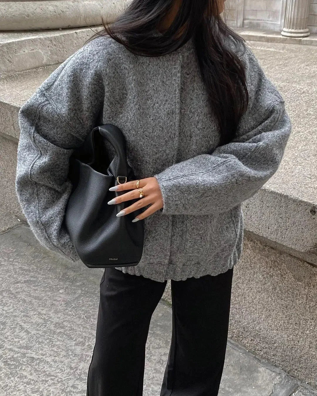 Kobieta | Sweter Oversize Cozzina | Grube Dzierganie | Styl Casual i Przytulny