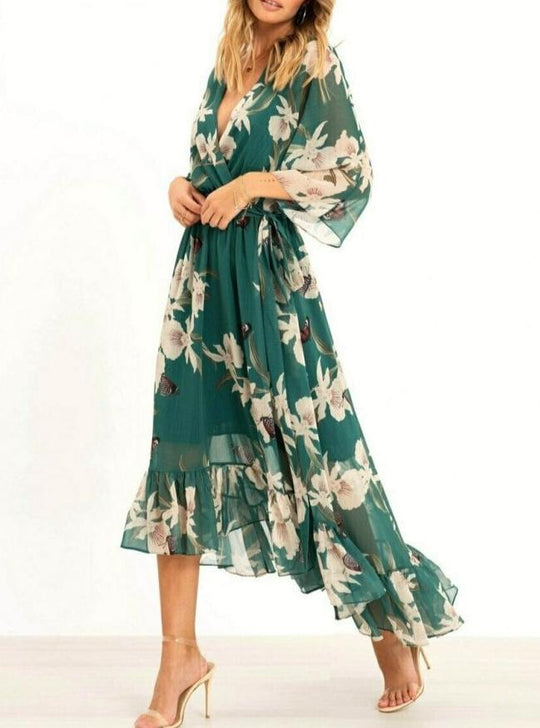 Kobieta | Maxi Sukienka w Kwiaty | Dekolt w Serek z Pasem w Talii | Rozkloszowana i Falbaniasta Spódnica | Styl Boho Chic